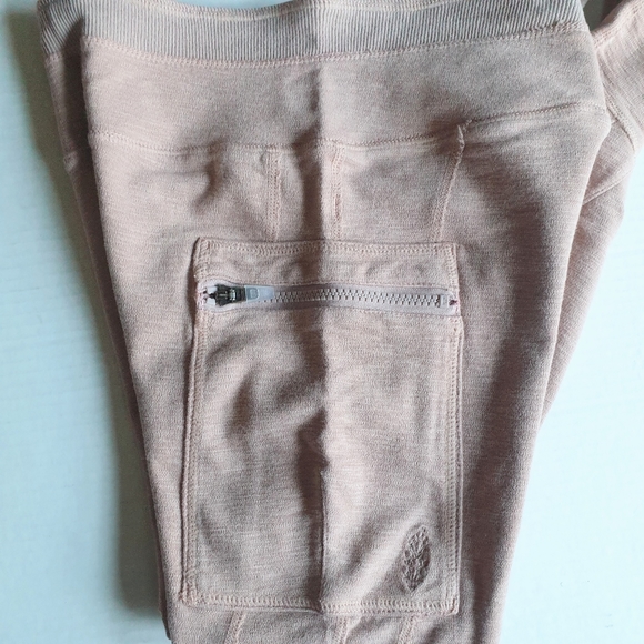 Free People Movement Ziggy Contemporary Leggings in Camo Dust Heather Pink  XS - Picture 4 of 13